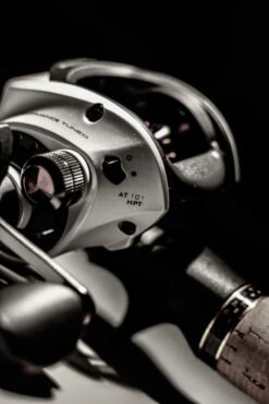 Quantum Accurist Baitcast AT101 HPT 10 Quantum Accurist Baitcast AT101 HPT -Savaga Gear Geschaft 22 570101 5
